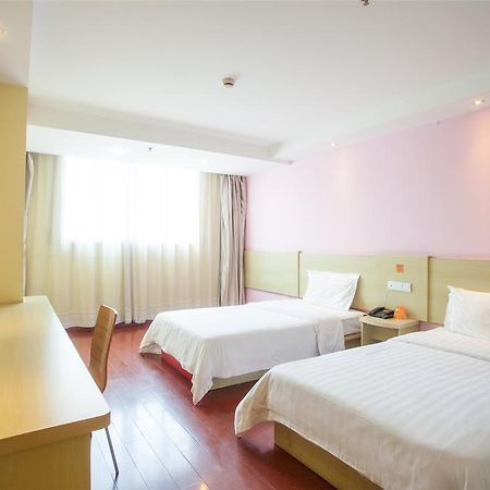 7Days Inn Guangzhou New Tianhe Park Buitenkant foto