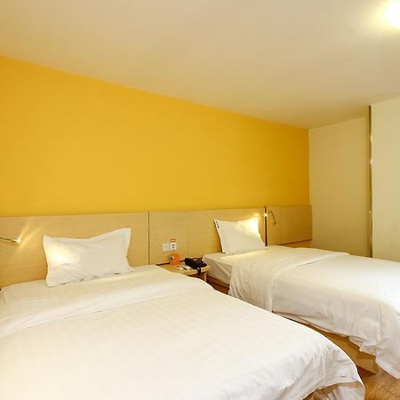 7Days Inn Guangzhou New Tianhe Park Buitenkant foto