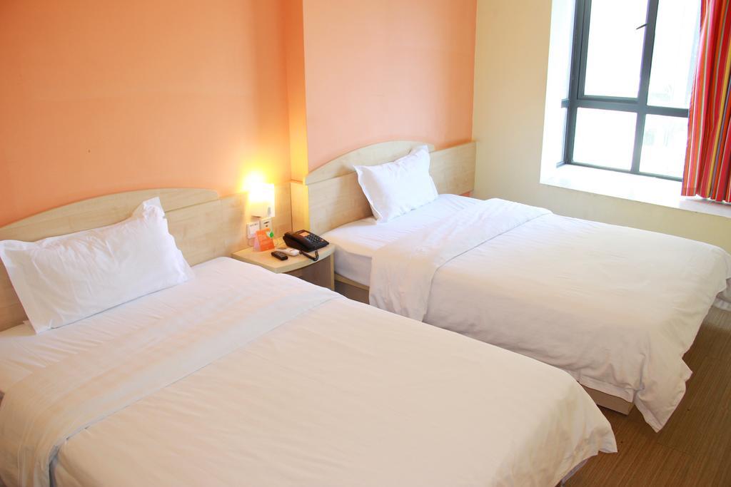 7Days Inn Guangzhou New Tianhe Park Buitenkant foto