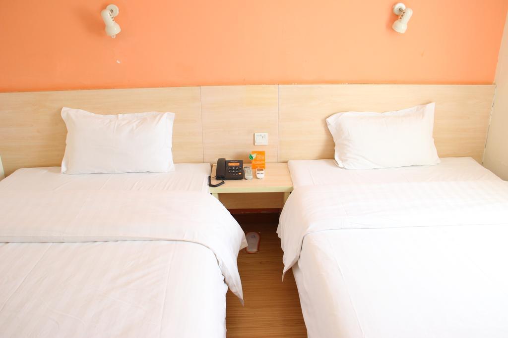 7Days Inn Guangzhou New Tianhe Park Kamer foto