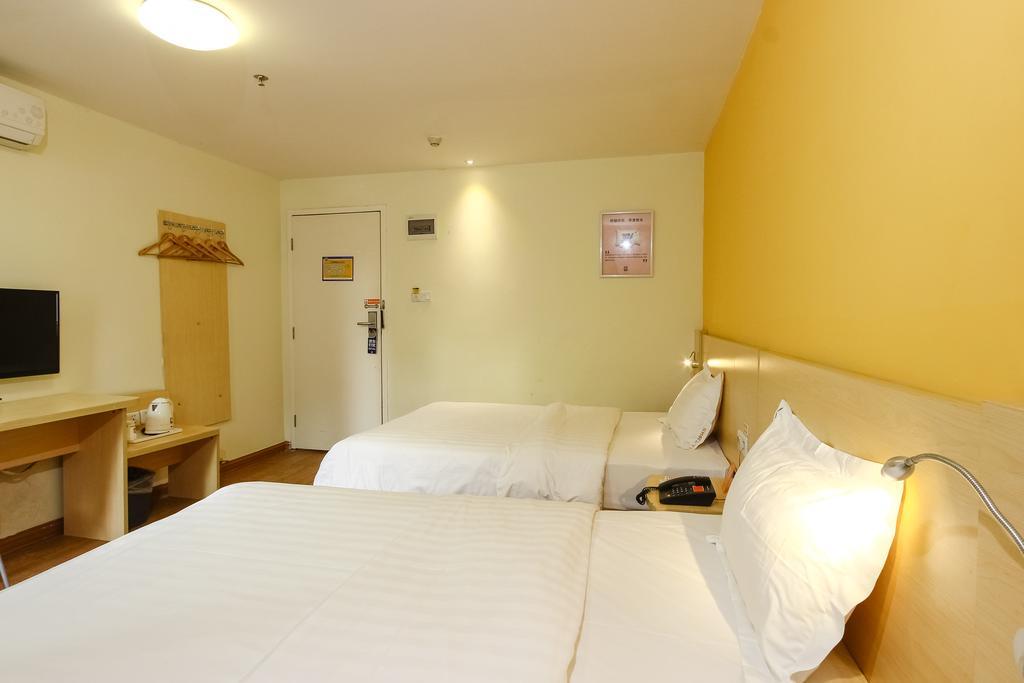 7Days Inn Guangzhou New Tianhe Park Buitenkant foto