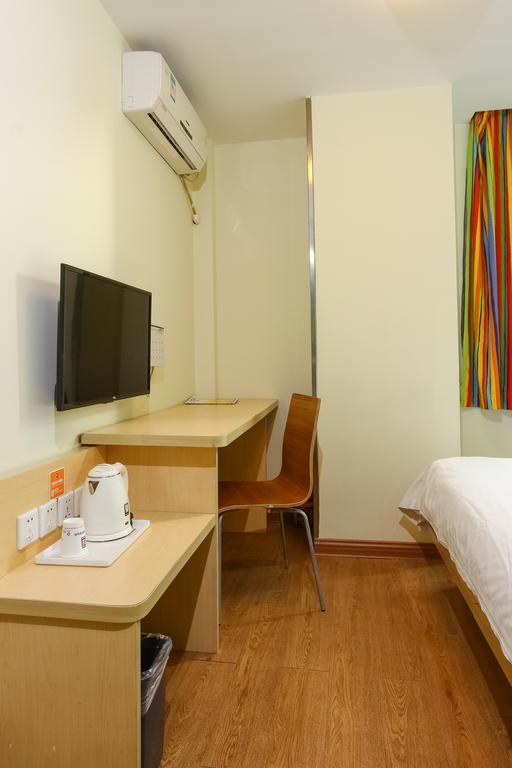7Days Inn Guangzhou New Tianhe Park Buitenkant foto